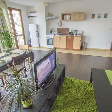 Flora Apartment Centrum Sofia Eksteriør billede