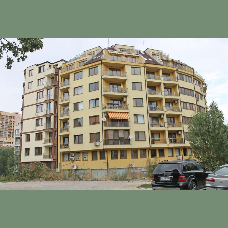 Flora Apartment Centrum Sofia Eksteriør billede