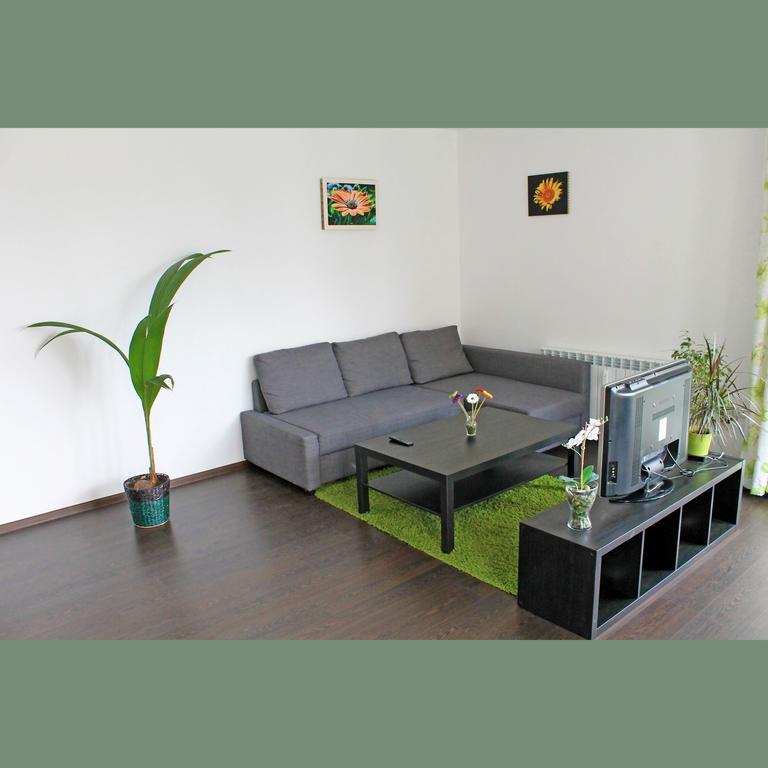 Flora Apartment Centrum Sofia Eksteriør billede