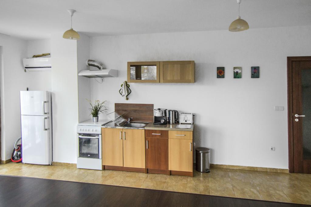 Flora Apartment Centrum Sofia Eksteriør billede